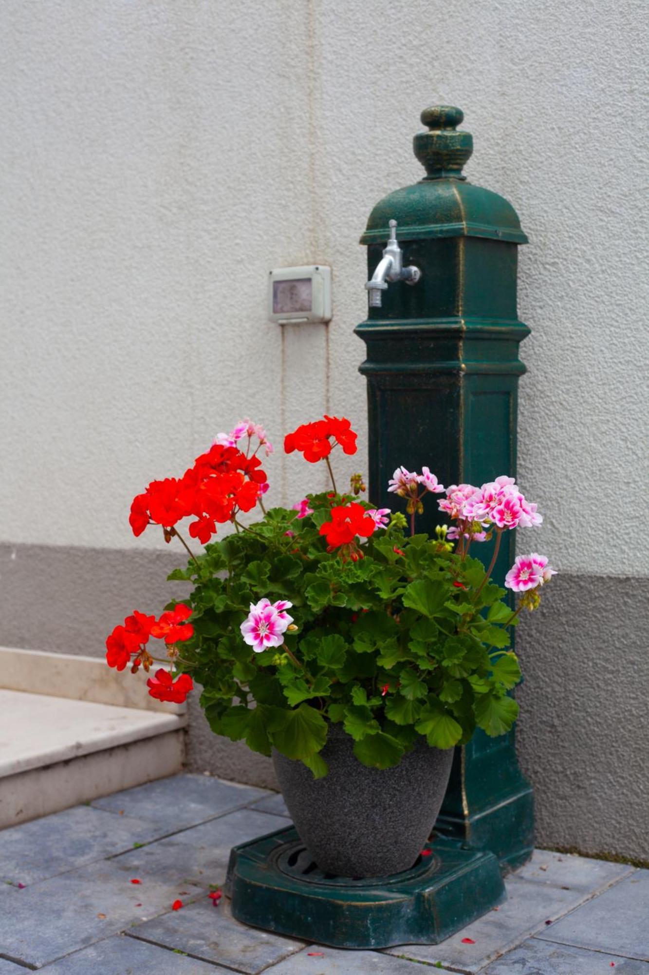 Apartmán Arini White House Sibiu Exteriér fotografie