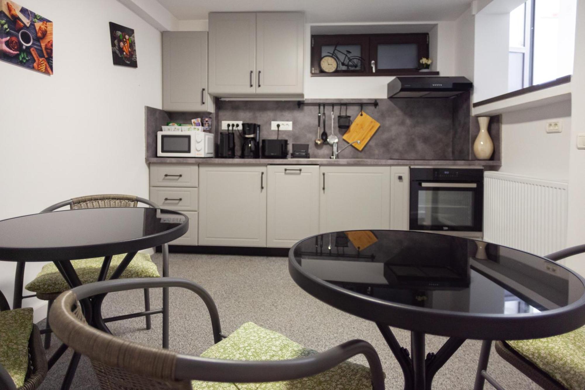 Apartmán Arini White House Sibiu Exteriér fotografie